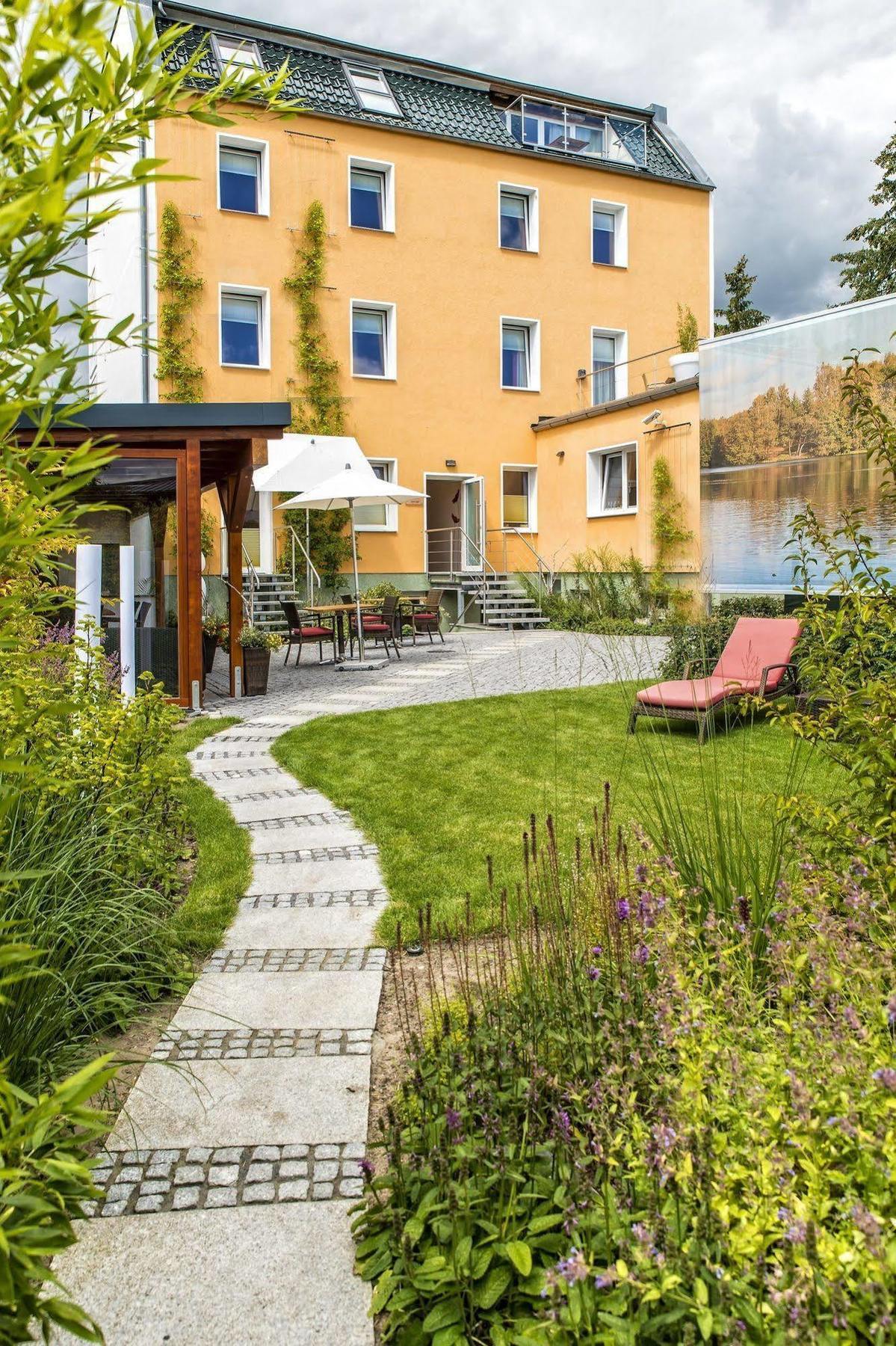 Sonn'Idyll Hotel & Saunalandschaft Rathenow Exterior photo
